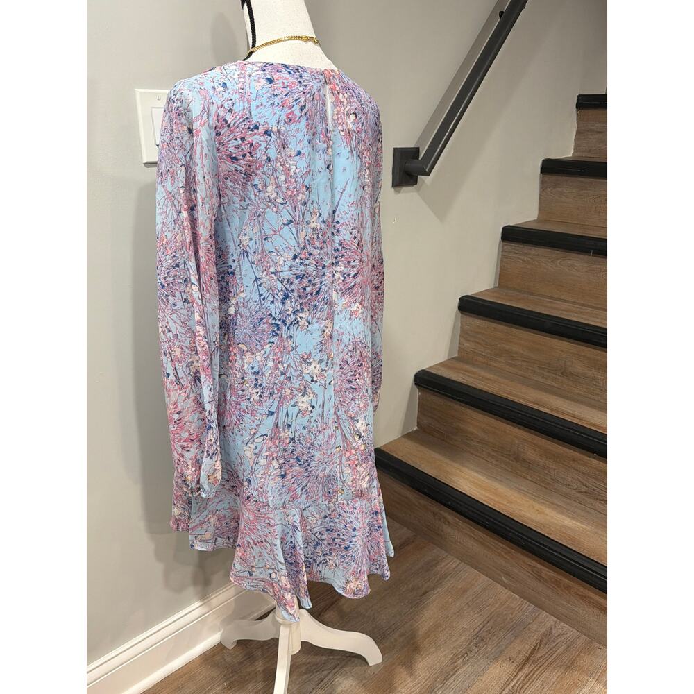 BCBGMAXAZRIA Size M Blue Floral Long Sleeve Ruffle Hem Shift Dress - Picture 12 of 16